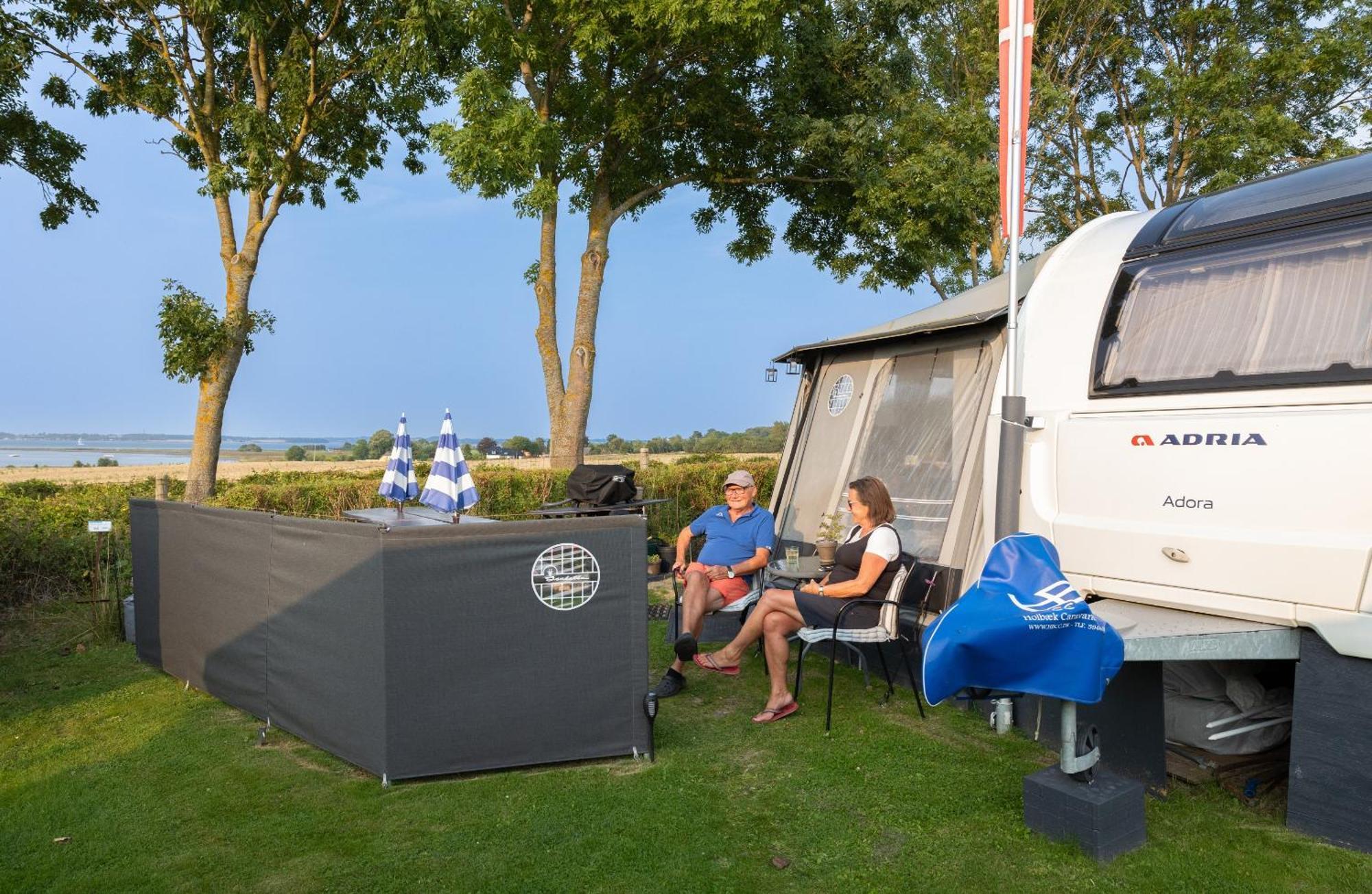 ホテル First Camp Holbaek Fjord エクステリア 写真